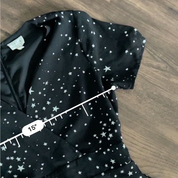 Le lis chiffon star print ruffle romper - Picture 2 of 5